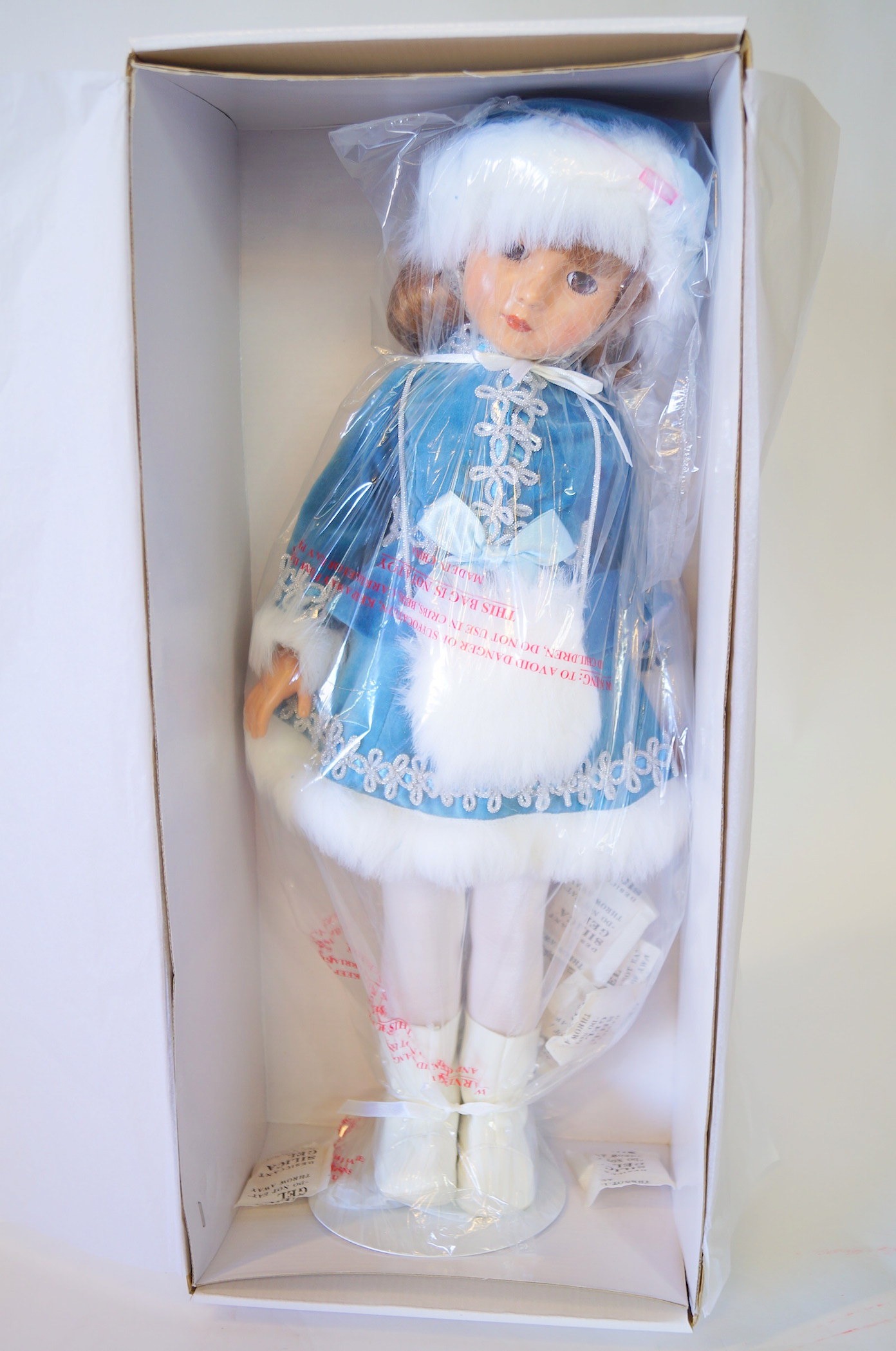 Effanbee Grand Finale American Child 18" Doll