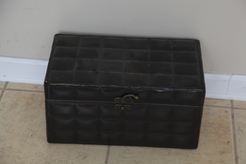 Leather-Textured Nesting Storage Chests