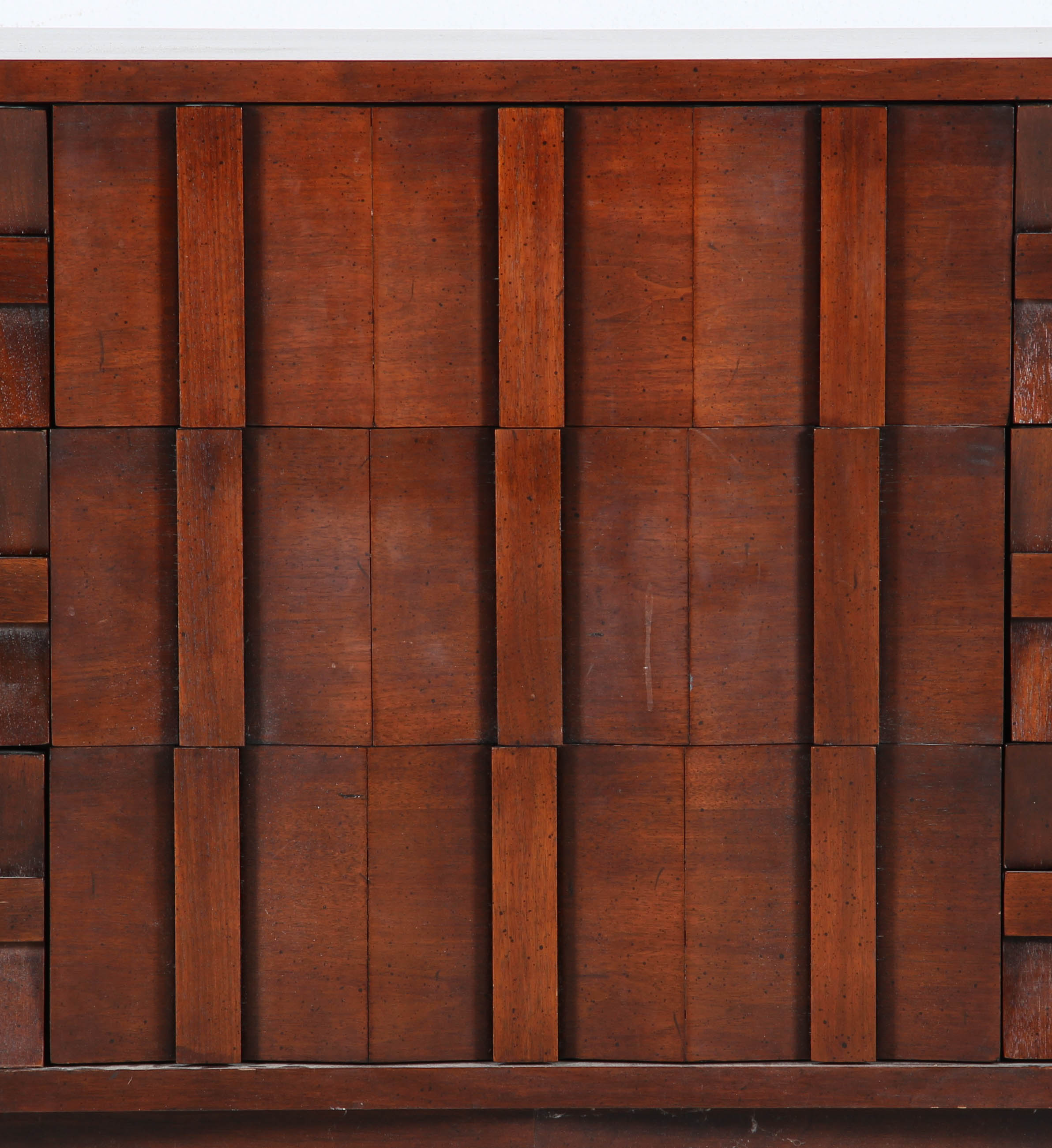 Mid-Century Modern Chest of Drawers