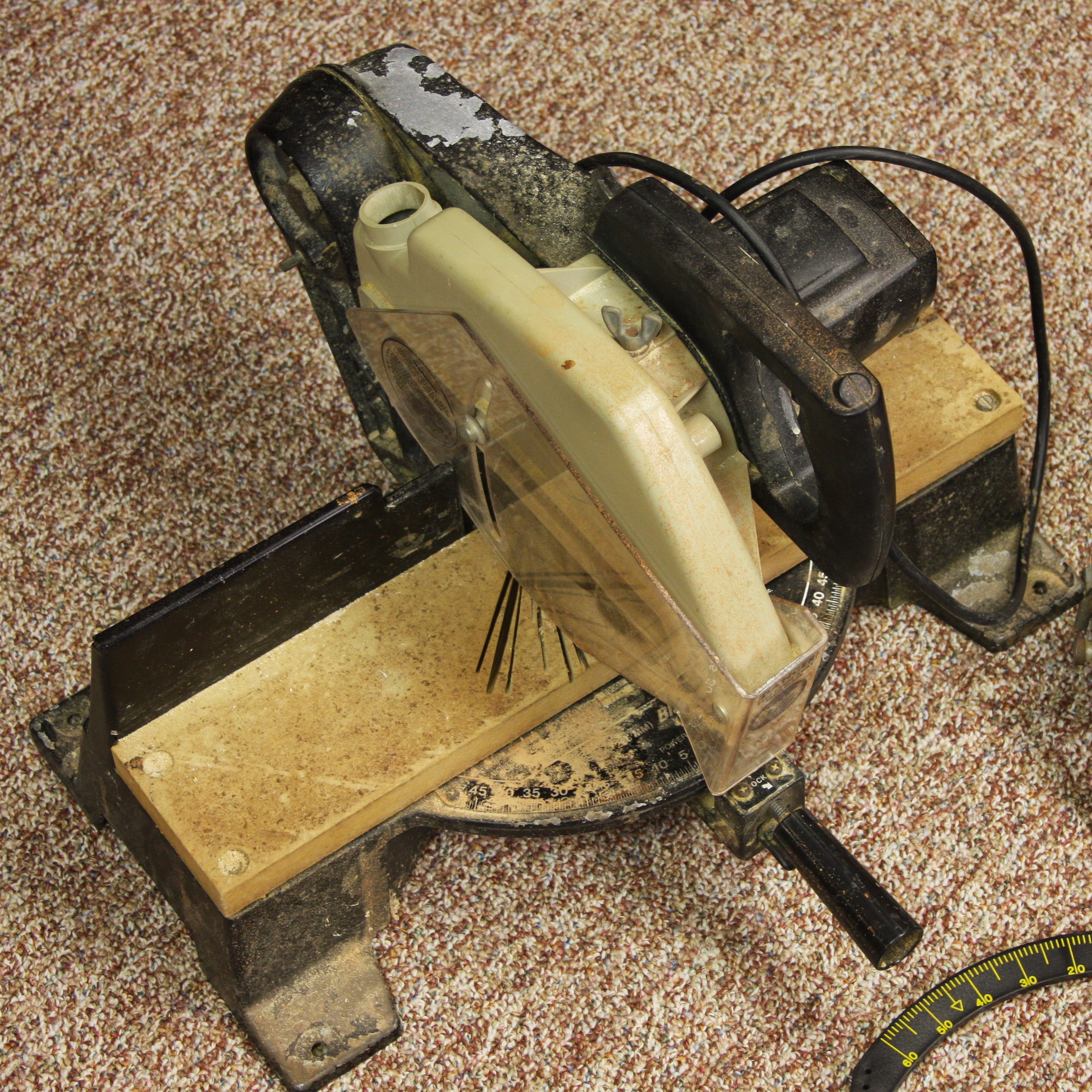 Black & Decker Power Mitre Saw and One Hand Mitre Saw