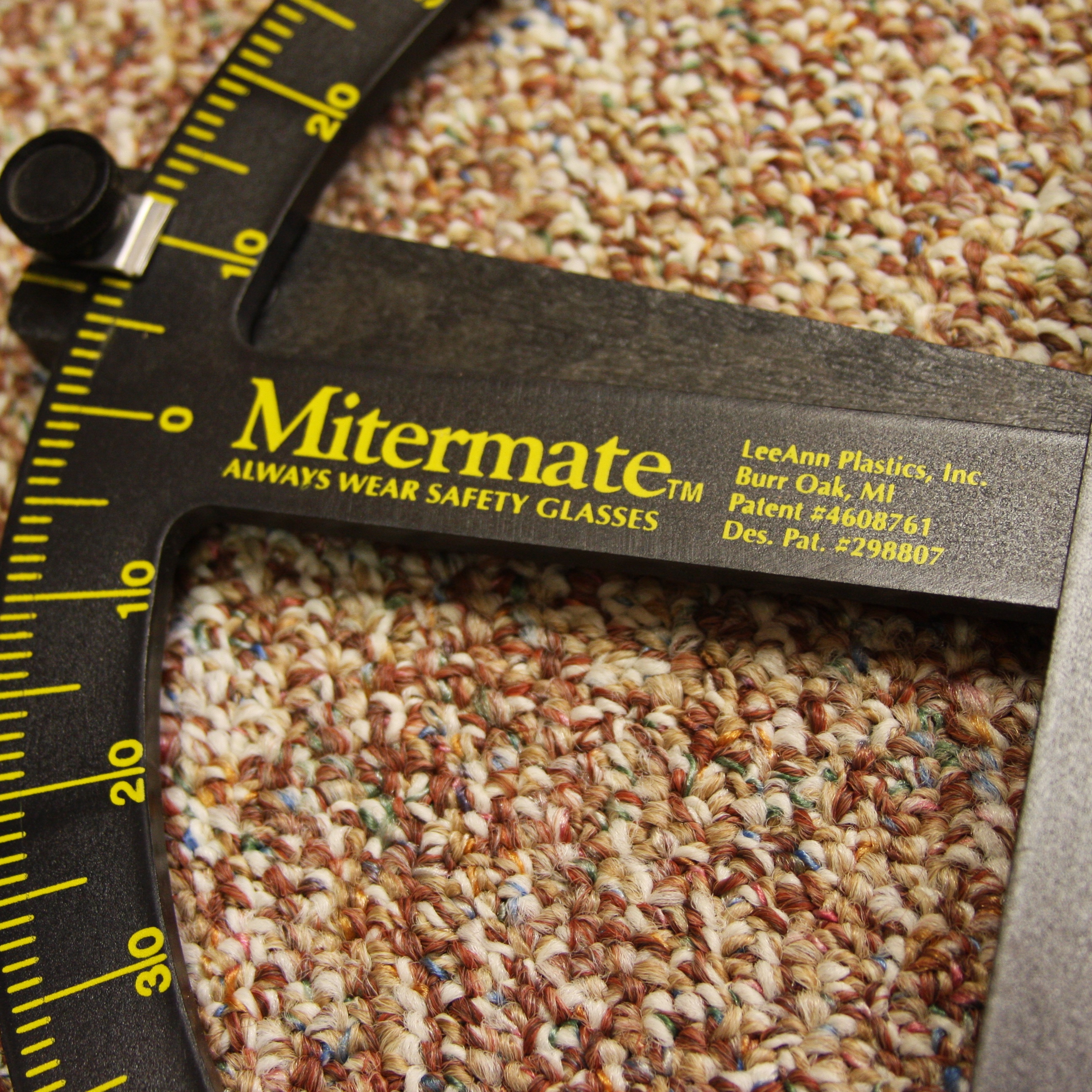 Black & Decker Power Mitre Saw and One Hand Mitre Saw