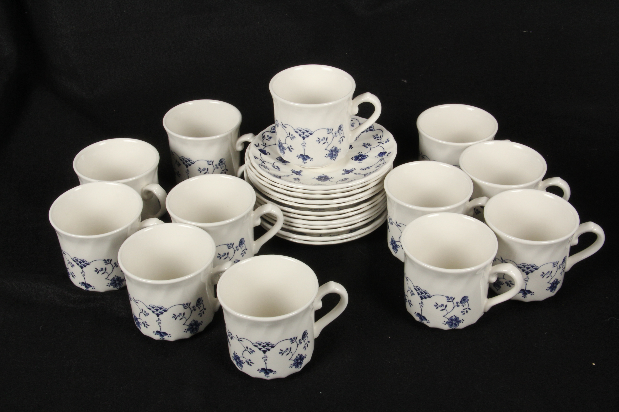 Churchill Fine English Tableware Set in Finlandia Pattern