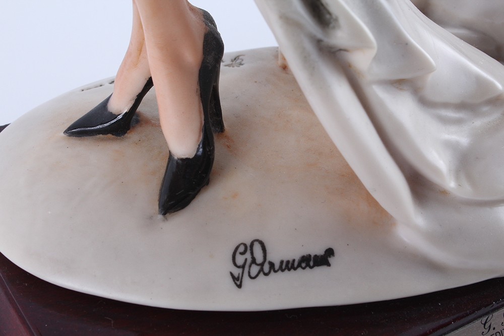 Giuseppe Armani Limited Edition Porcelain "Lady with Peacock" Figurine