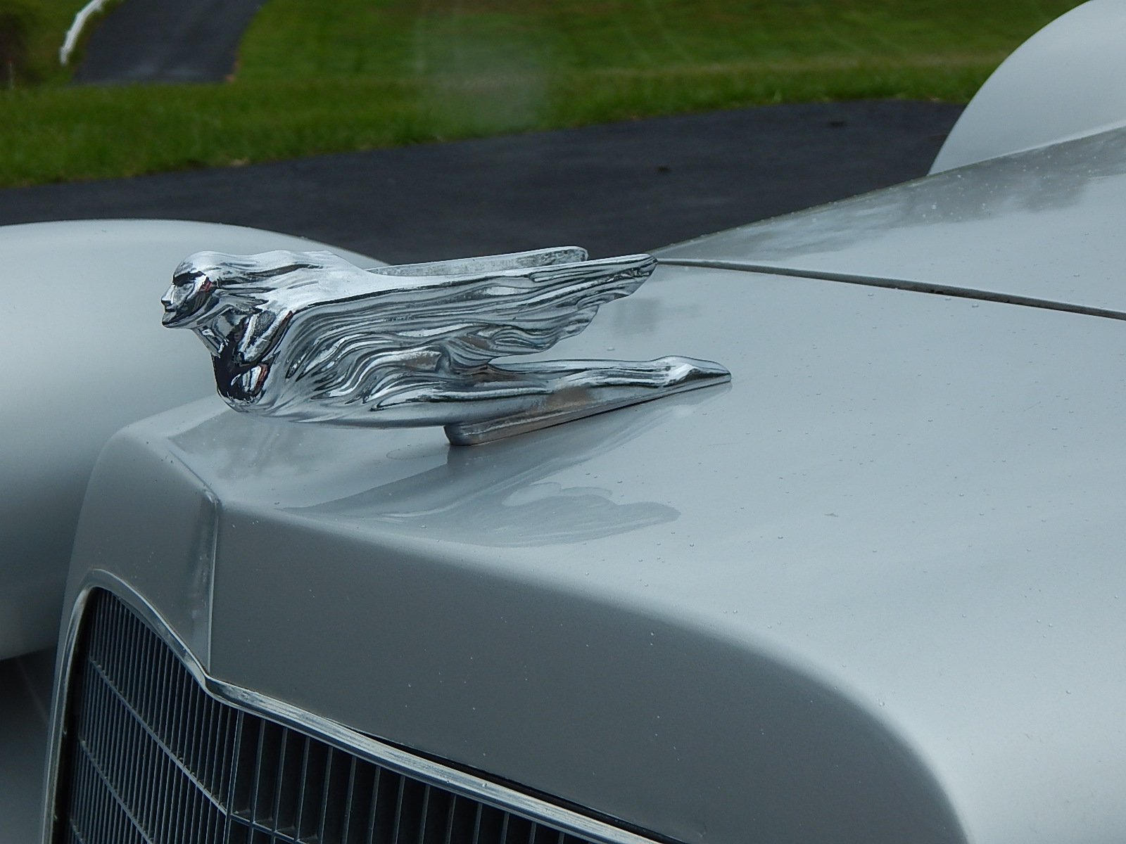 1989 Johnson Motor Company "Phantom Classic"