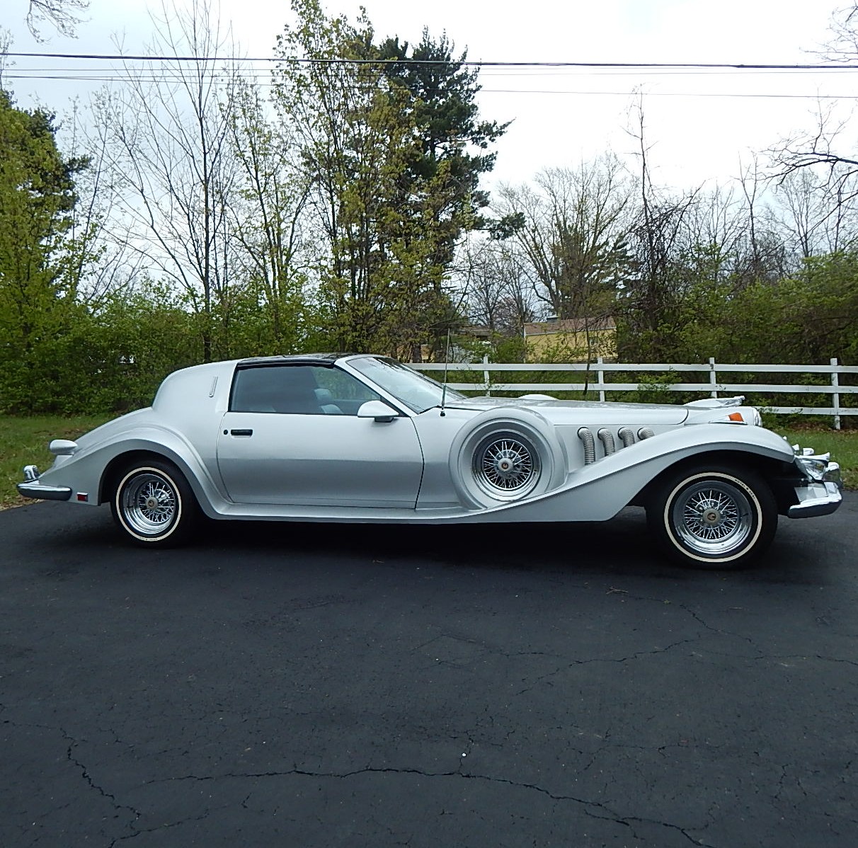 1989 Johnson Motor Company "Phantom Classic"