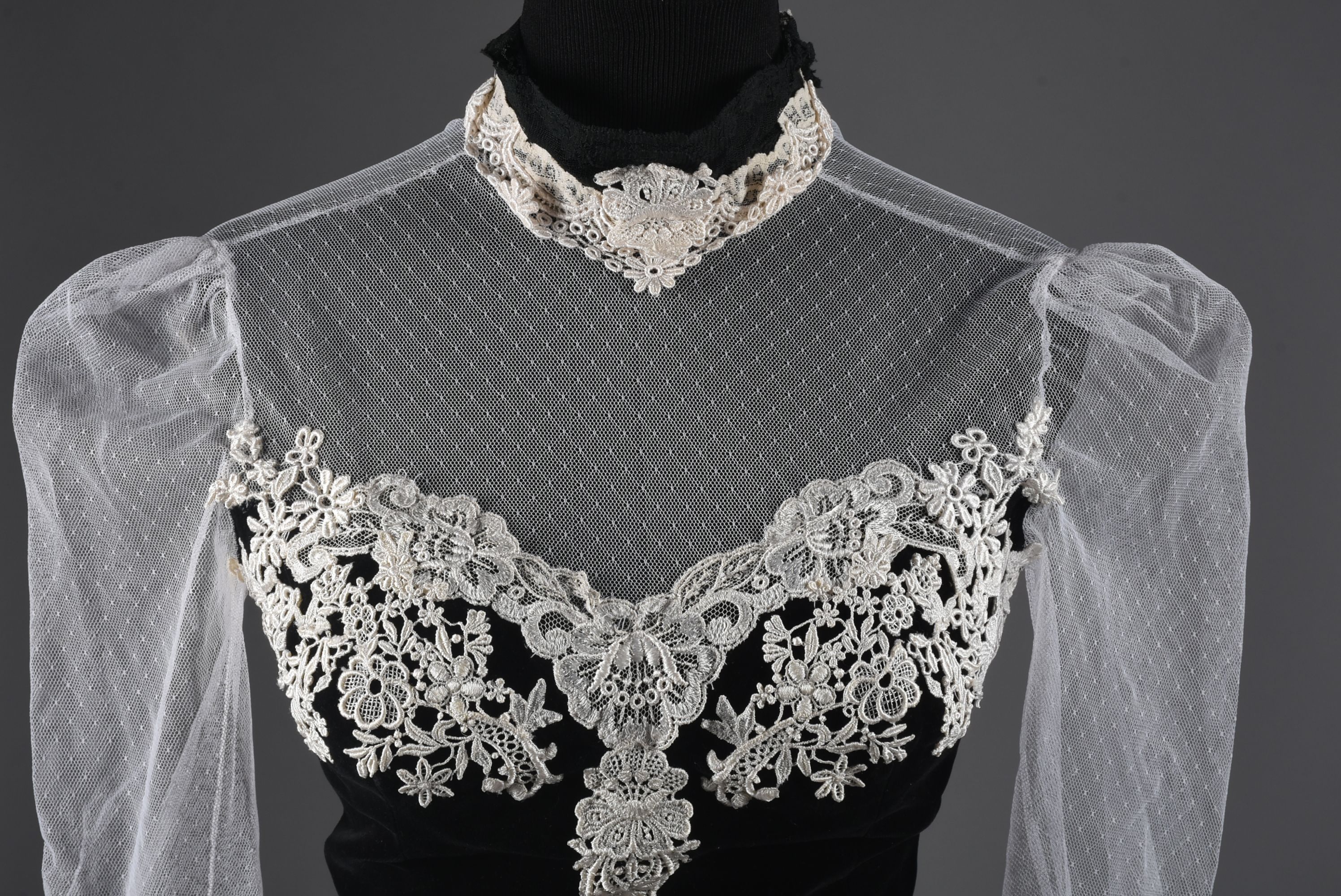 Vintage Diana Venegas Haute Couture of Beverly Hills Ensemble Tanya Wore on "The Love Boat"