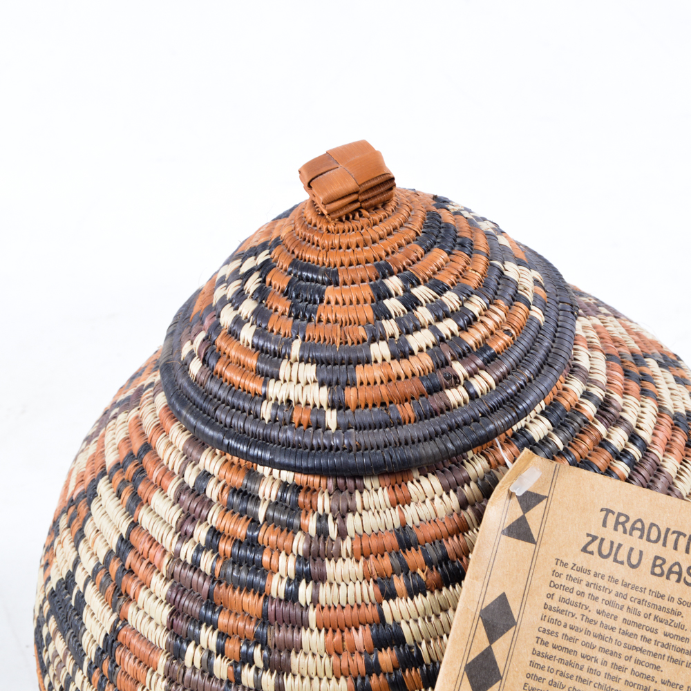 Handmade Zulu Ukhamba Basket