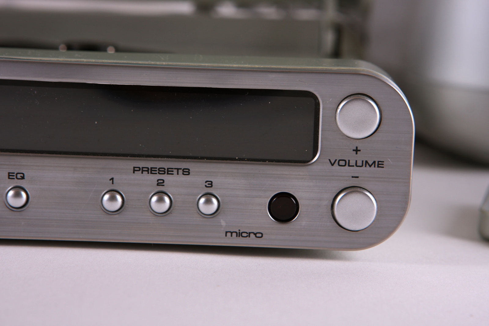 Brookstone Micro Bookshelf Stereo System