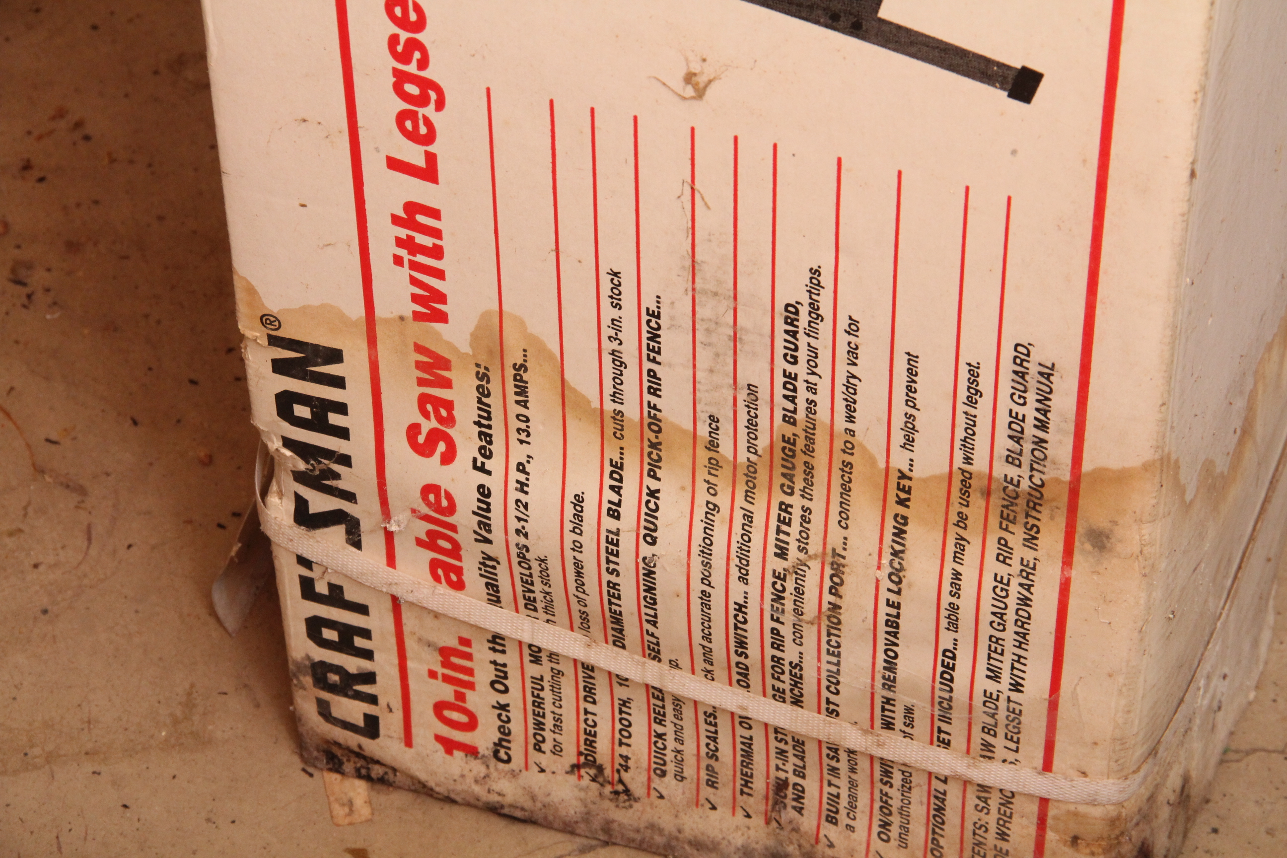 Craftsman 10-Inch Table Saw with Legset