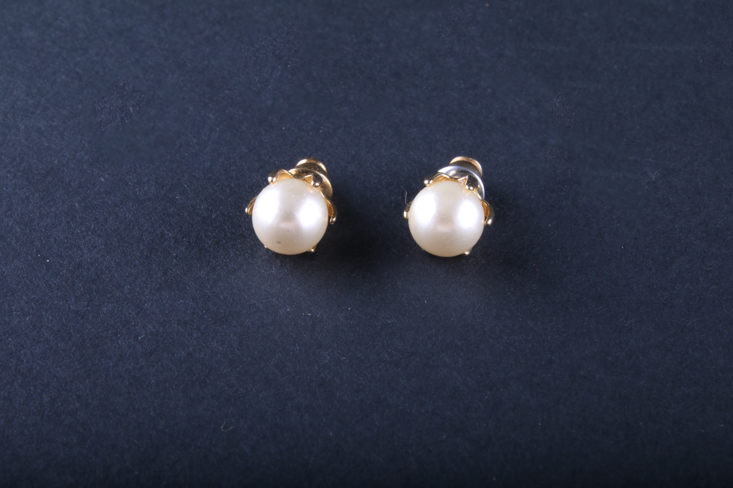 Pearl and Gold Stud Earrings