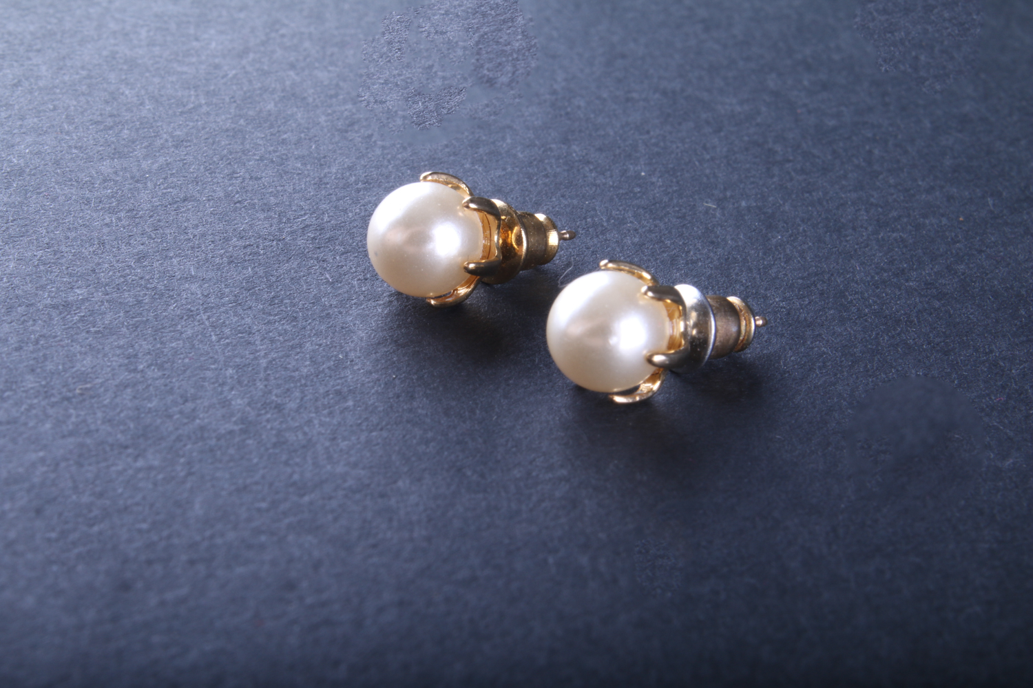 Pearl and Gold Stud Earrings
