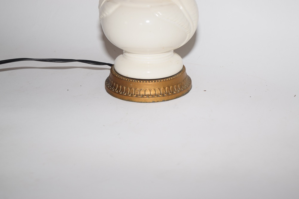 Vintage Swan Neck Style Cream Tone Lamp with Nubby Linen Shade