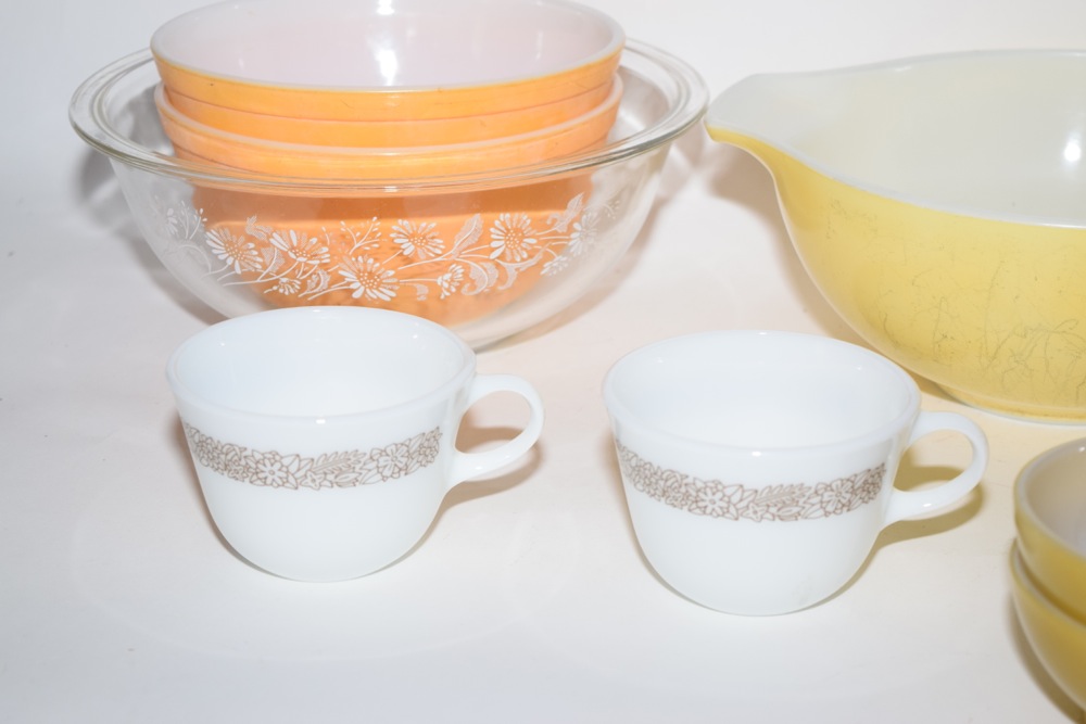 Vintage Patterned and Colorful Pyrex and Fire King