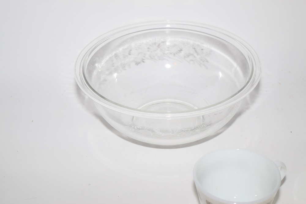 Vintage Patterned and Colorful Pyrex and Fire King