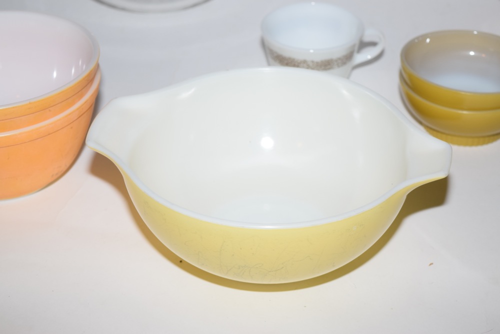 Vintage Patterned and Colorful Pyrex and Fire King