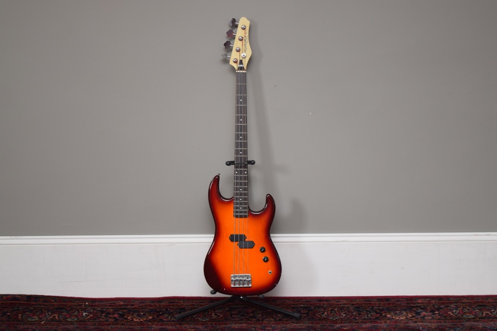 Karera PB-32 Electric Bass Guitar and Stand
