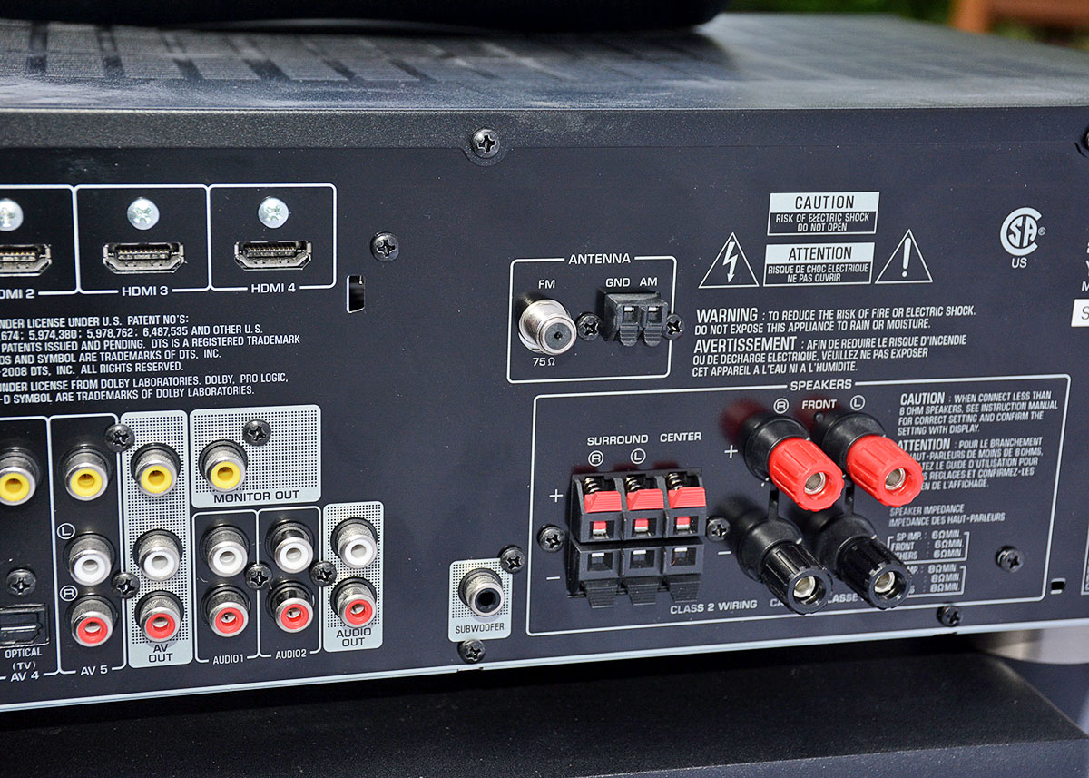 Yamaha Natural Sound AV Receiver RX-V367 and Speakers