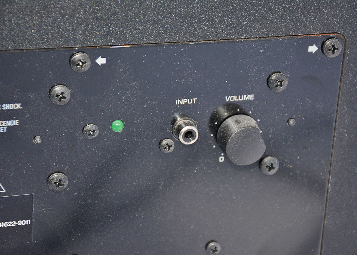 Yamaha Natural Sound AV Receiver RX-V367 and Speakers