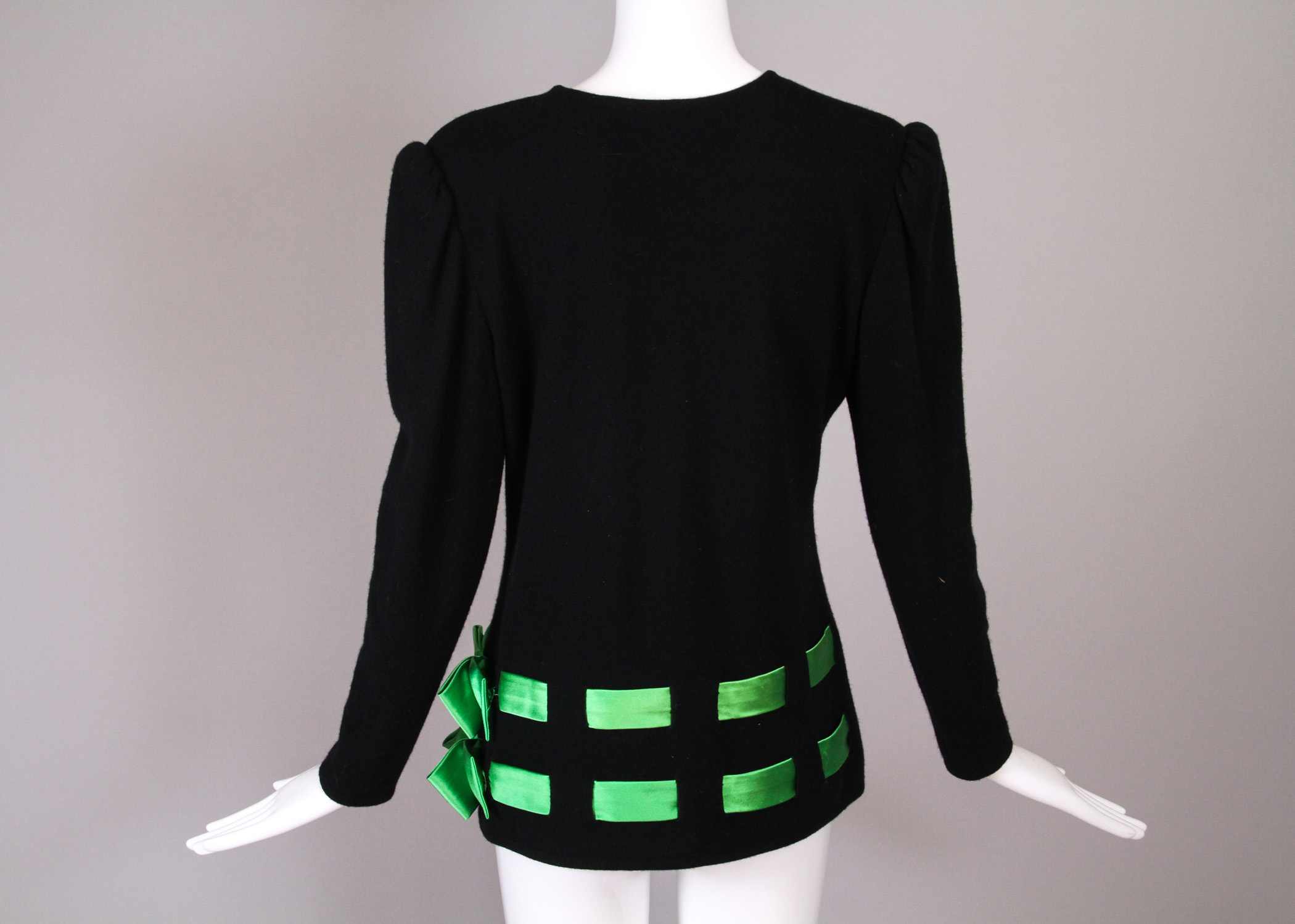 Cashmere Valentino Cashmere Sweater