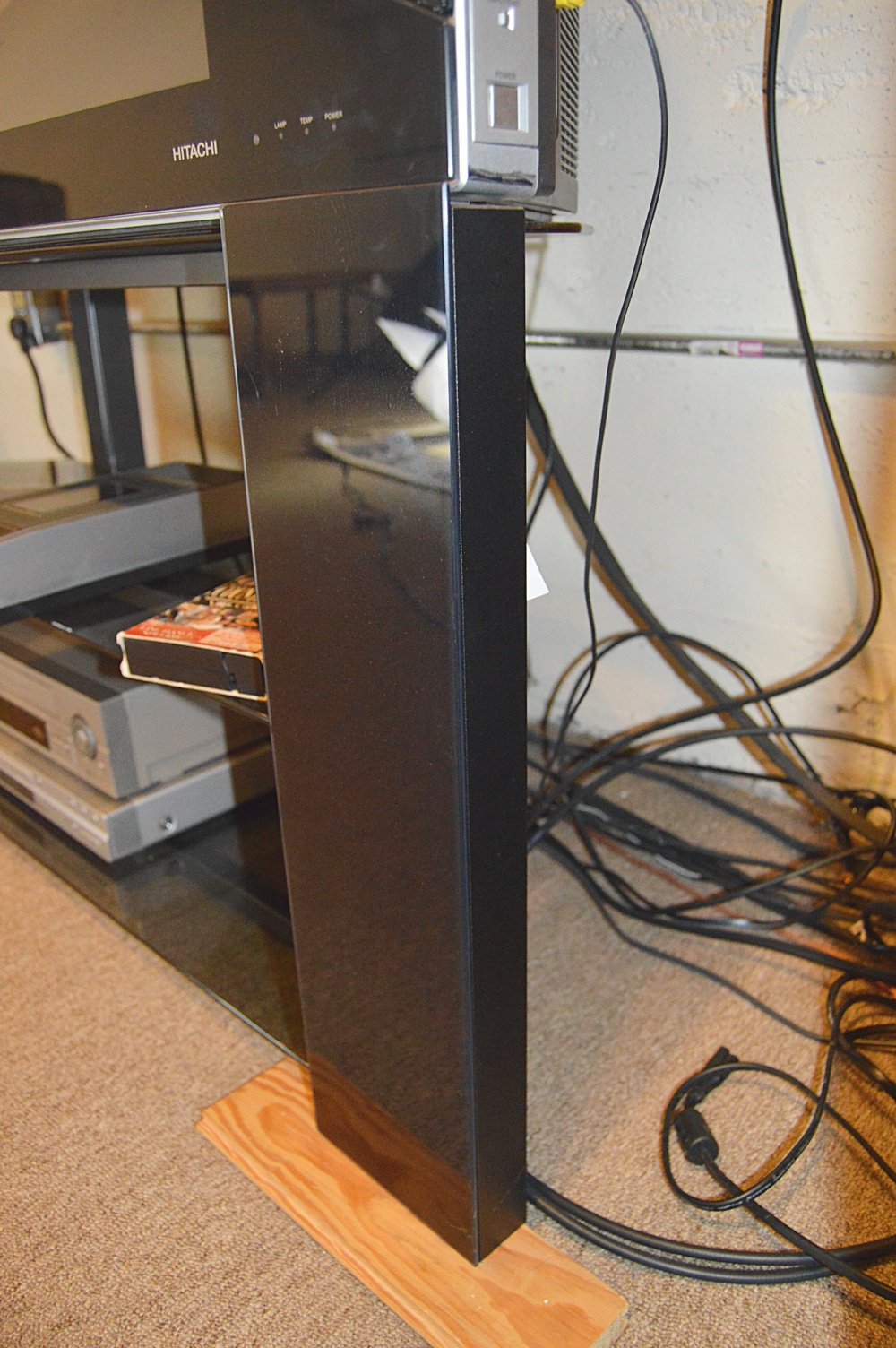 Hitachi Ultravision Digital Television