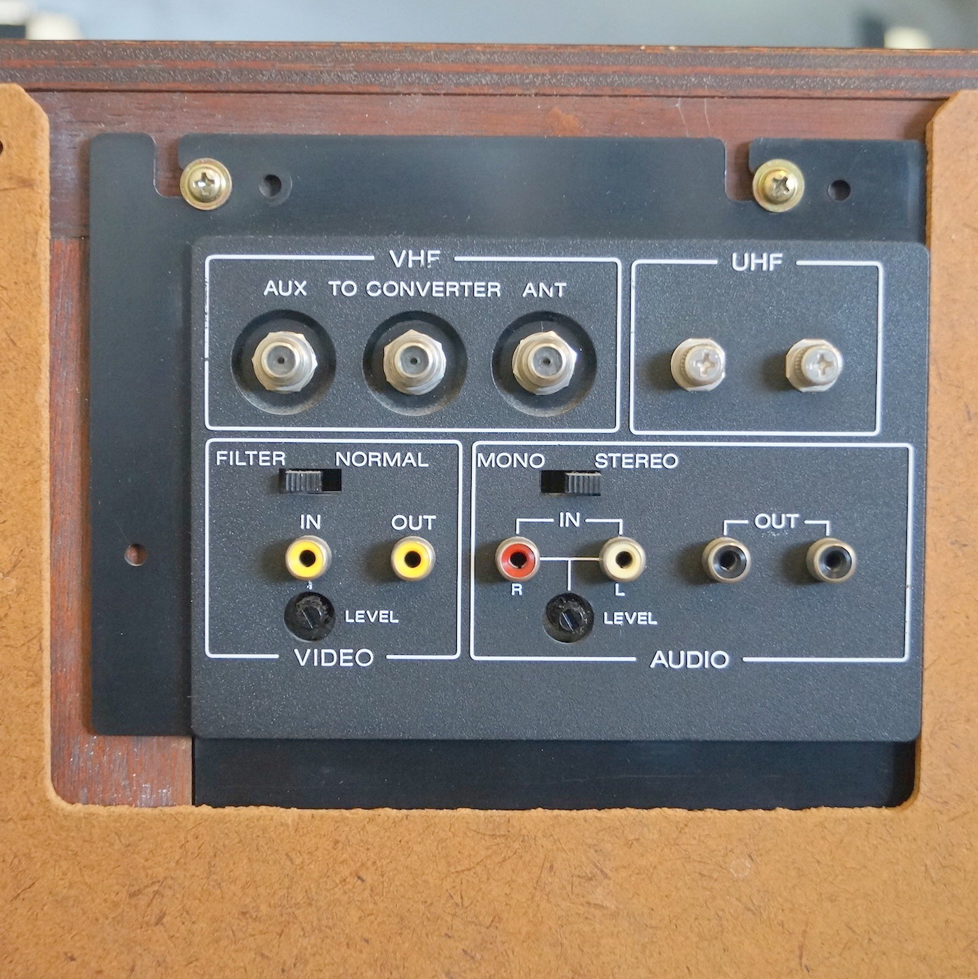 Limited Edition Sony Trinitron Cabinet Color Television & Cabinet