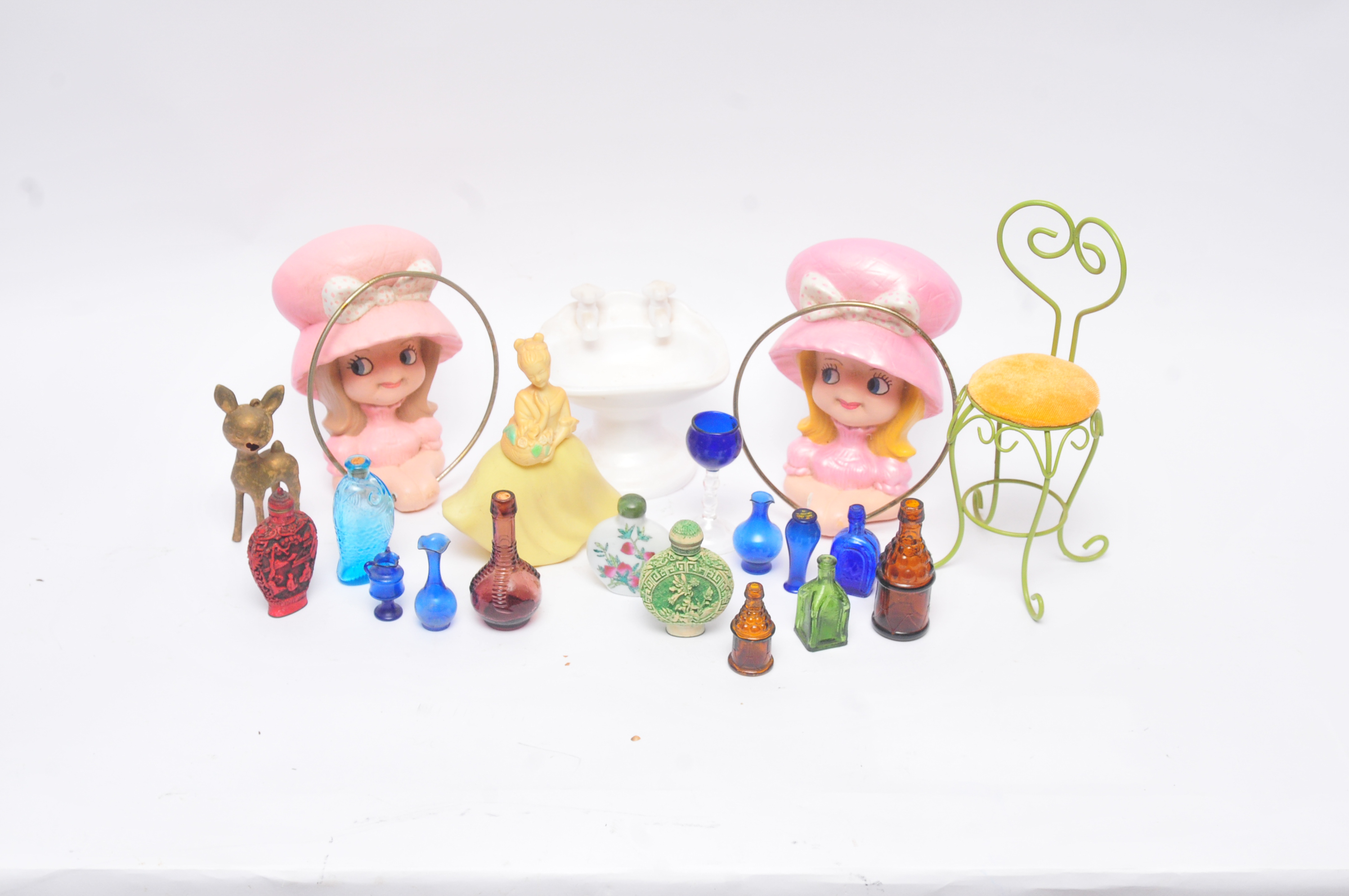 Collection of Vintage Decor Items and Miniatures