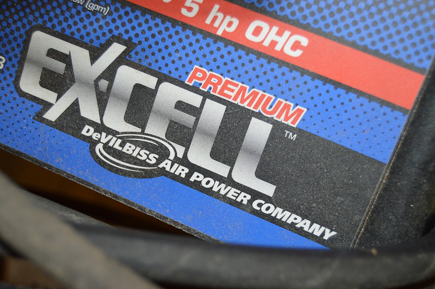 DeVilbiss 2400 PSI Pressure Washer