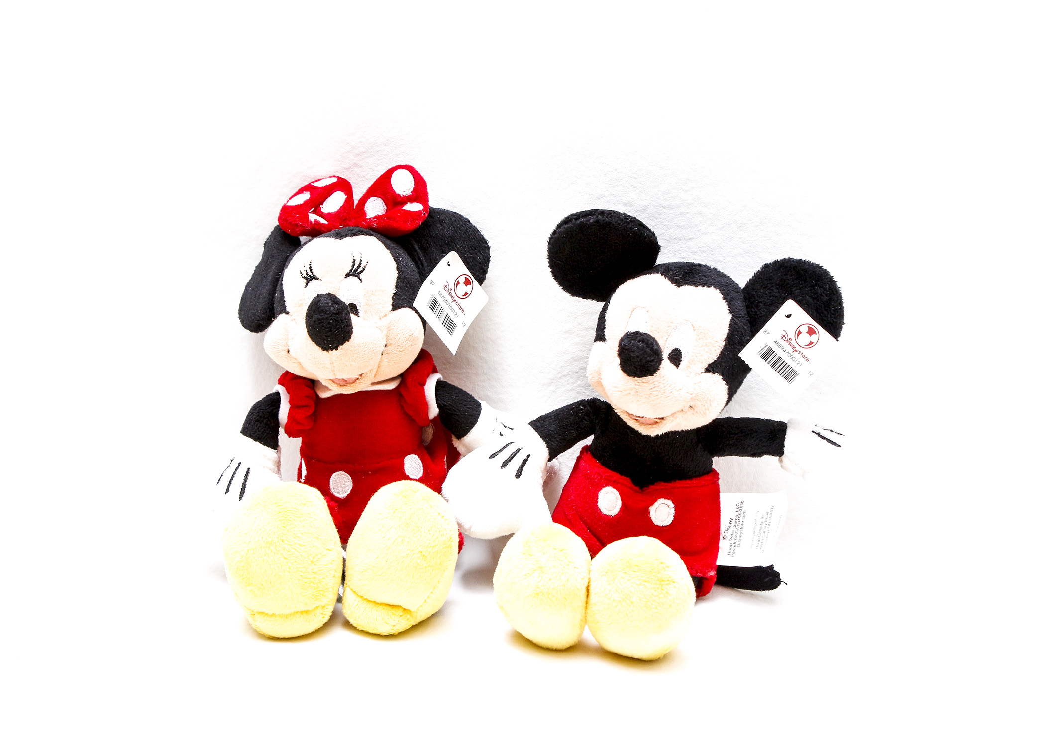 Mickey and Minnie Mouse in Collectable Mugs