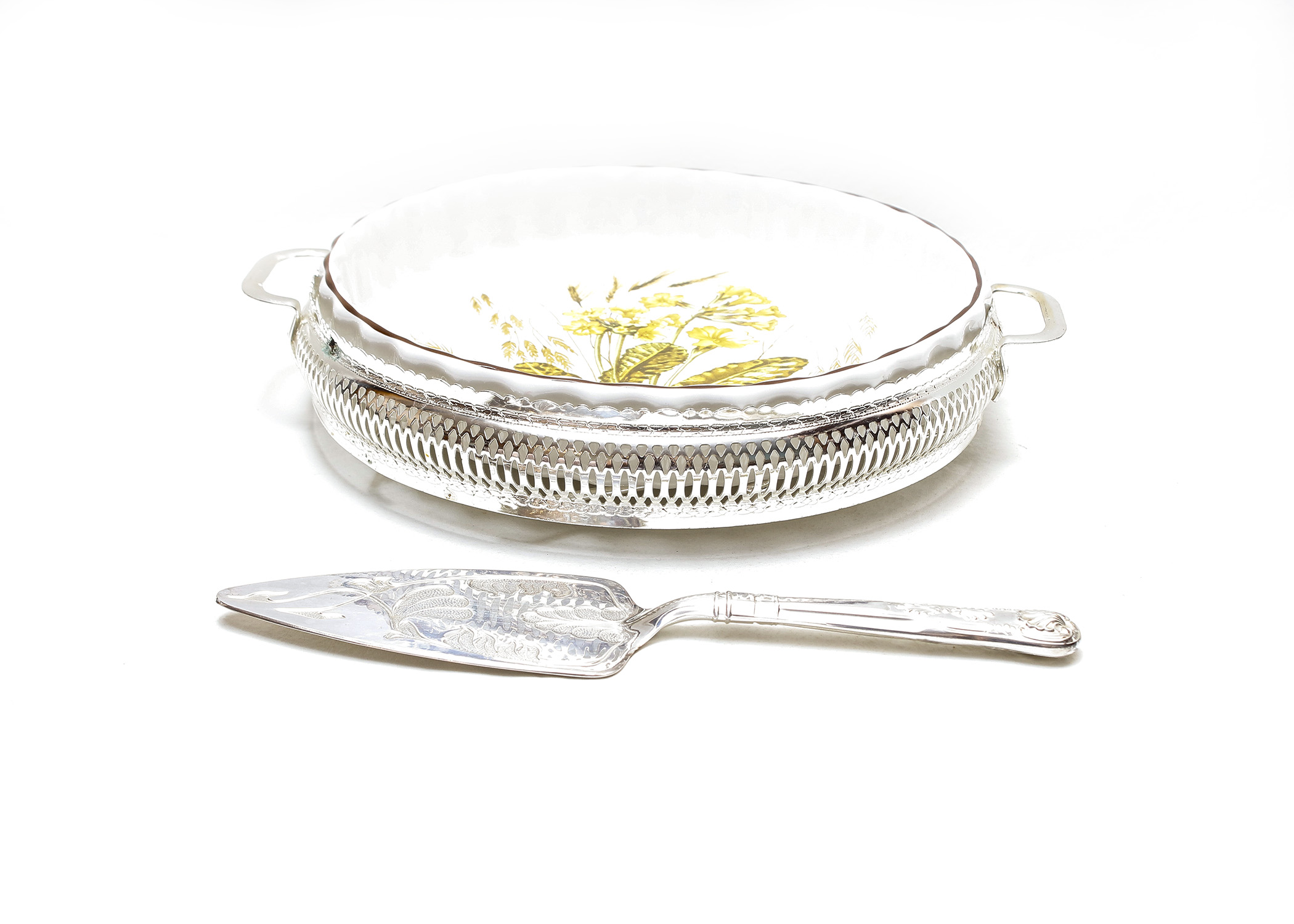 Vintage Silver Plated Queen Ann Quiche Dish