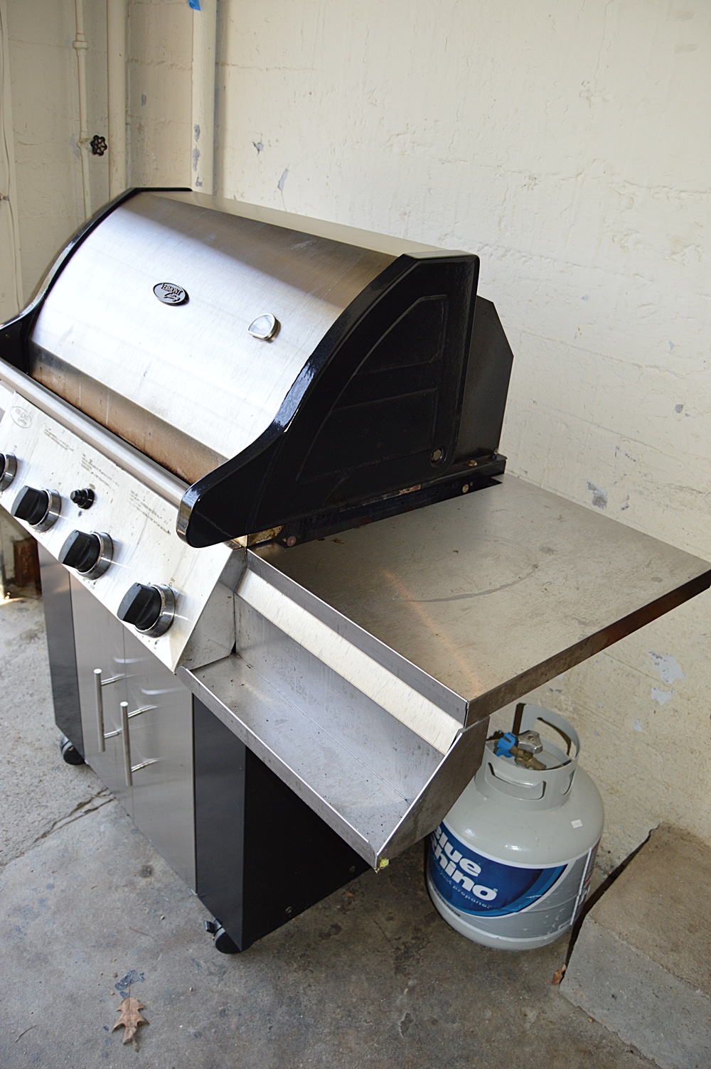 Vermont Castings Gas Grill