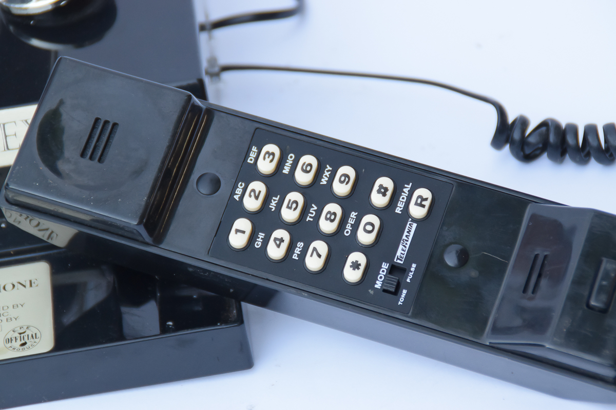 Limited Edition Elvis Presley Dancing Telephone