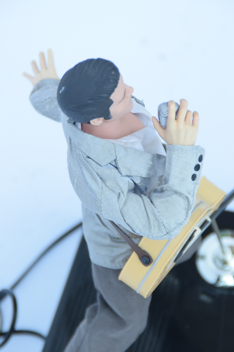 Limited Edition Elvis Presley Dancing Telephone