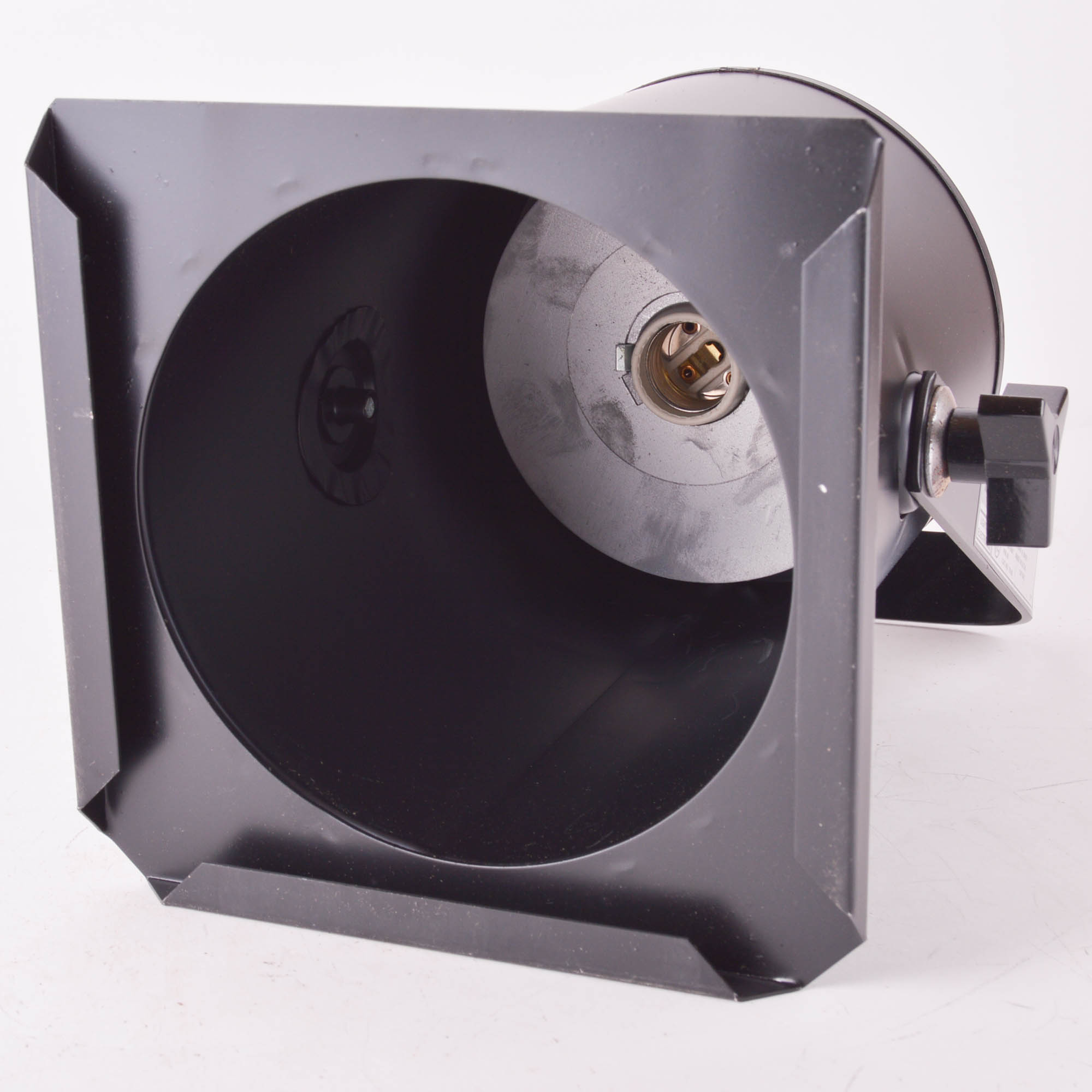 New Unopened Boxes of Par 38 Can Lights