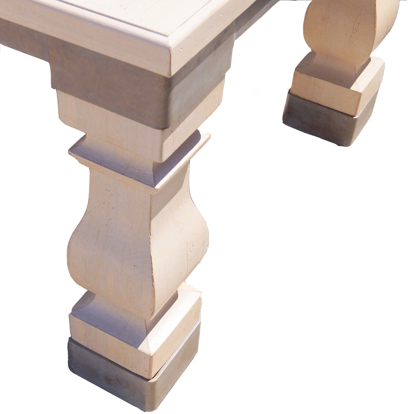 Drexel Distressed Wood Dinning Room Table