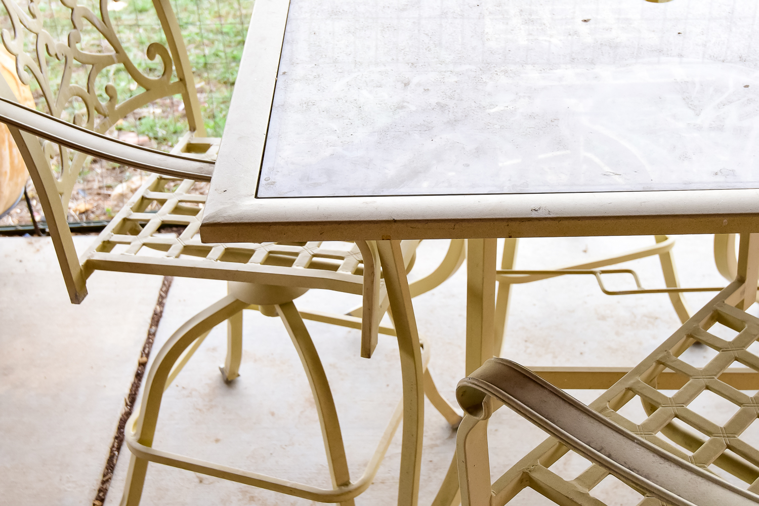 Glass Top Patio Table and Four Chairs