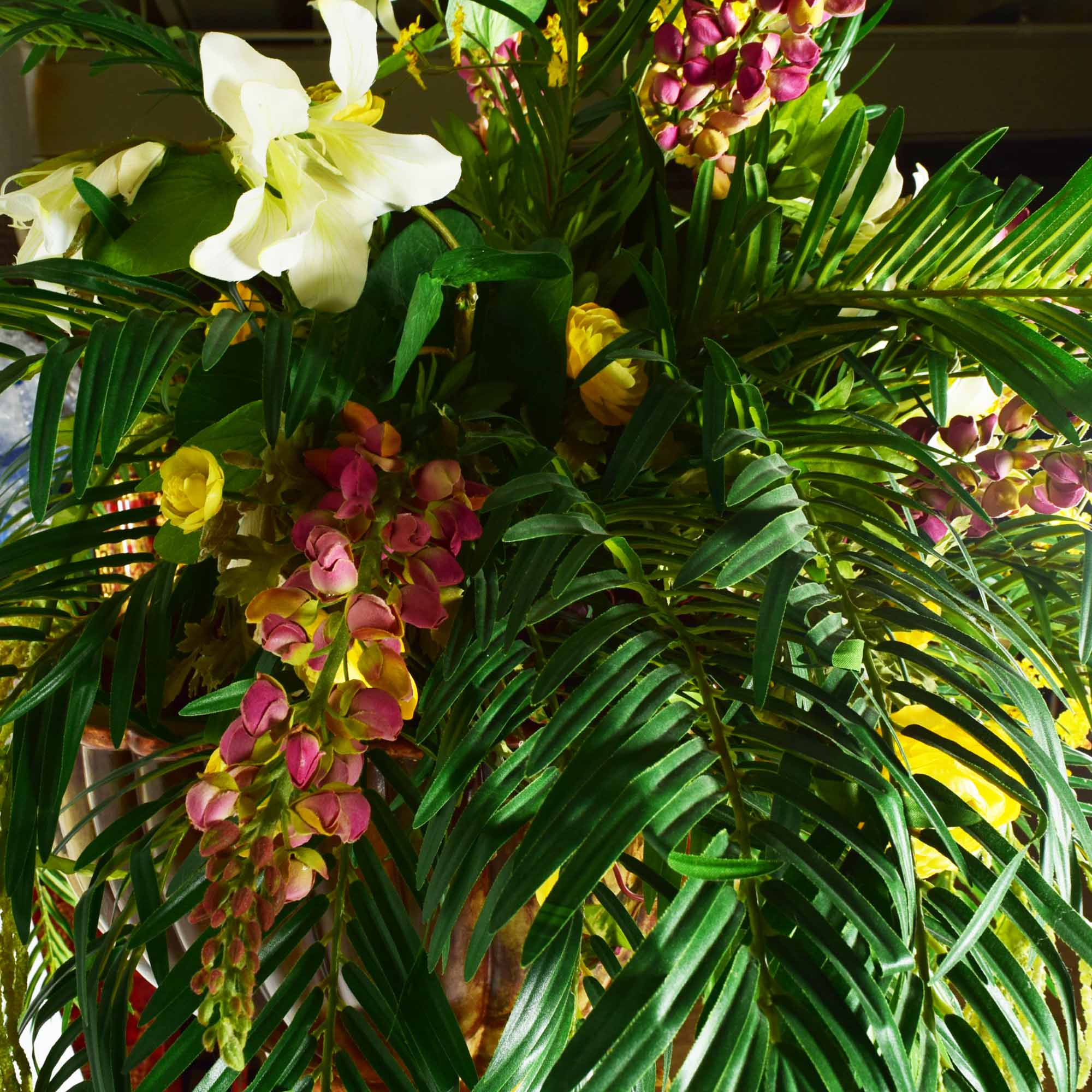 Molded Resin Pot with Fern and Mixed Bouquet