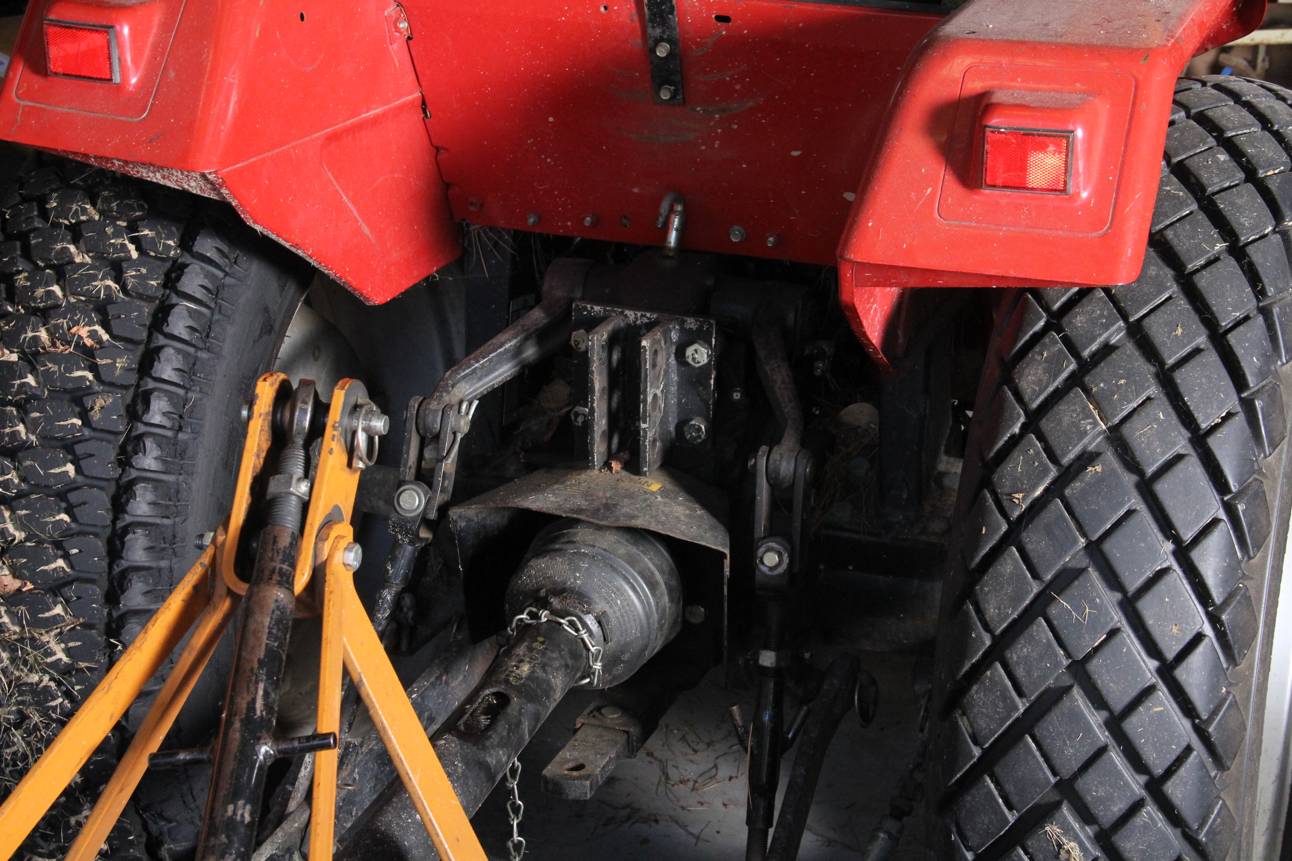 International Harvester 254 Tractor