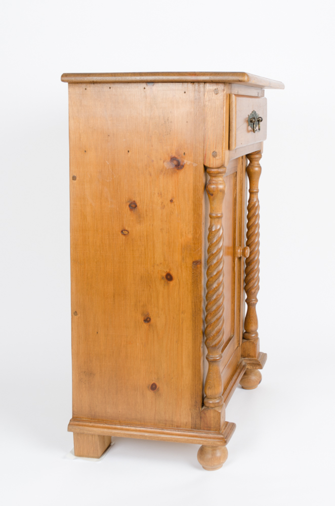Pine Narrow Cabinet