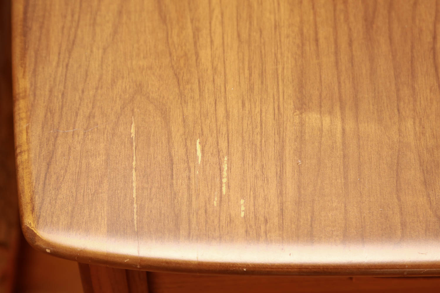 Hammary Mid Century Modern Side Table