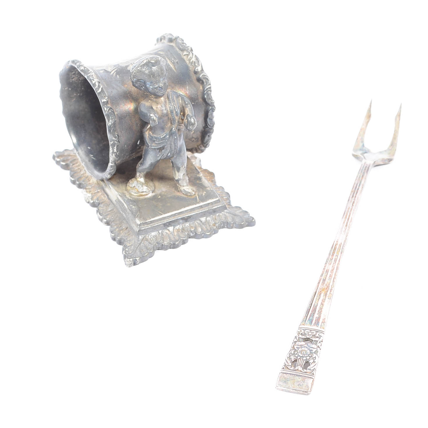 American Victorian ( 1880-1910) Silver -plate Napkin Holder With Cherub