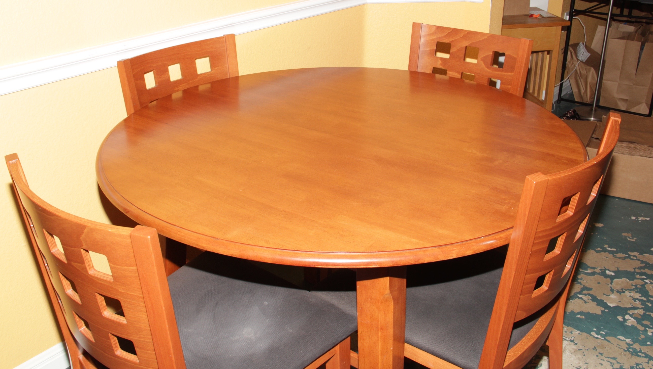 Italian Contemporary Dining Table and Chairs