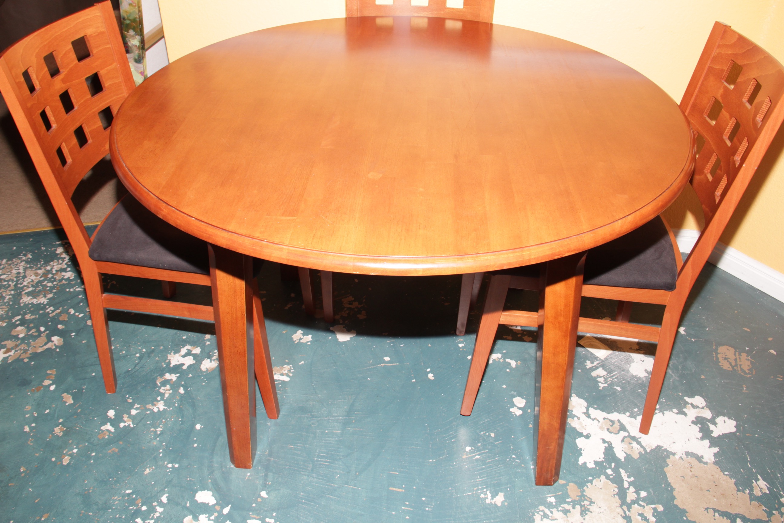 Italian Contemporary Dining Table and Chairs