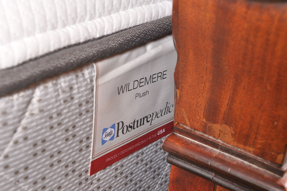 Antique Empire Mahogany Veneer King Size Canopy Bed