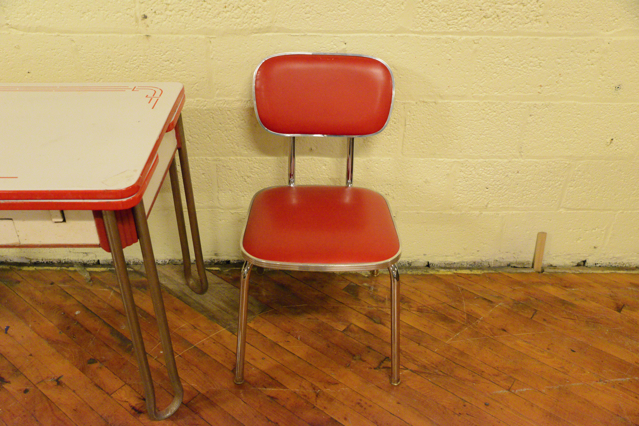 Vintage 1920s Enamel Top Kithen Table with Chairs