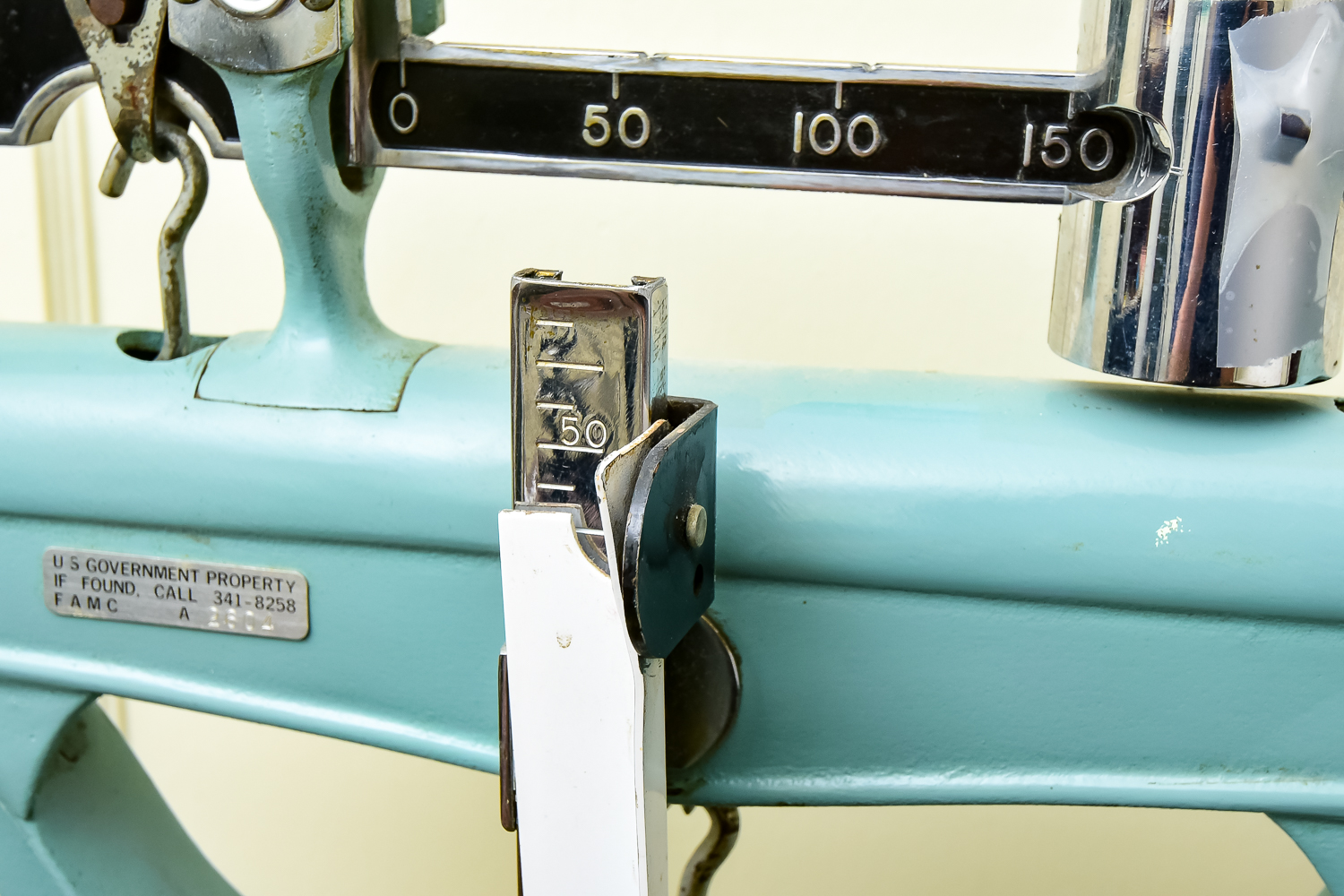 U.S. Government-Issue Floor Scale