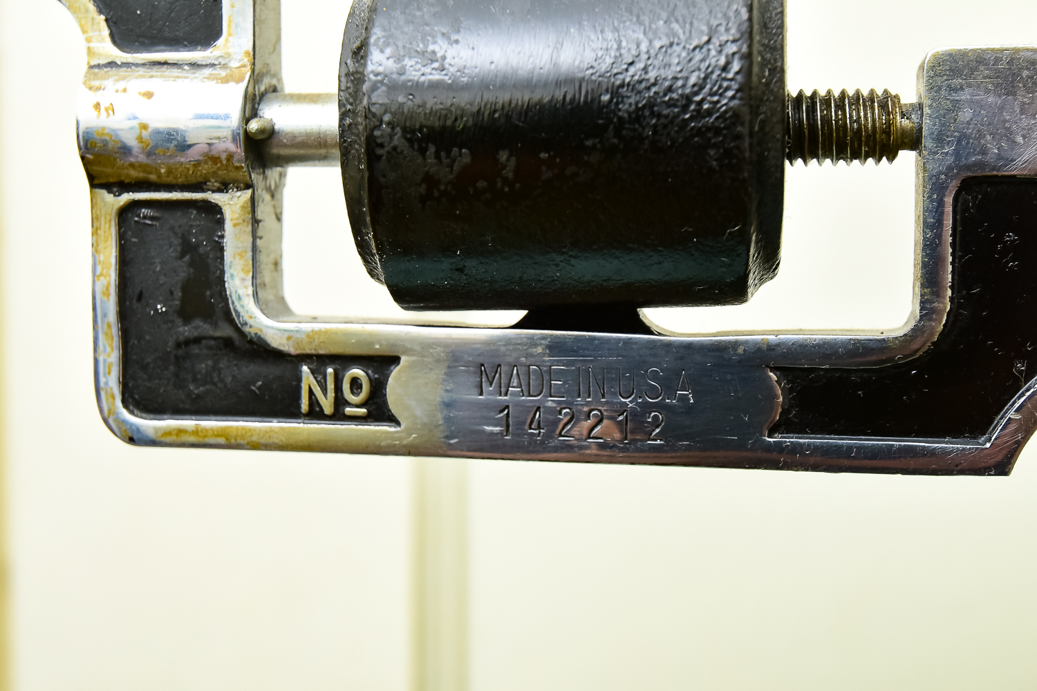 U.S. Government-Issue Floor Scale