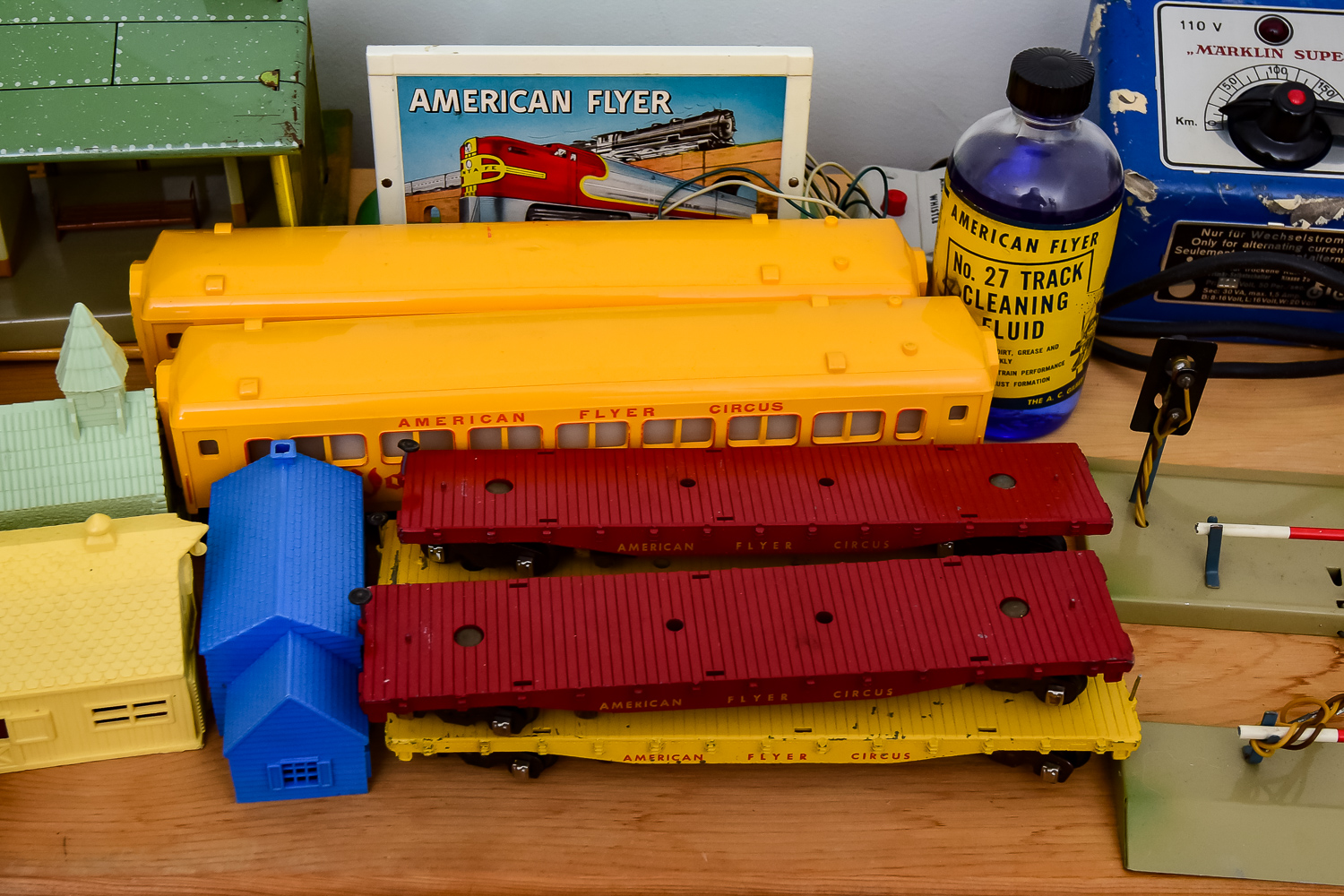Vintage Gilbert American Flyer Train Set