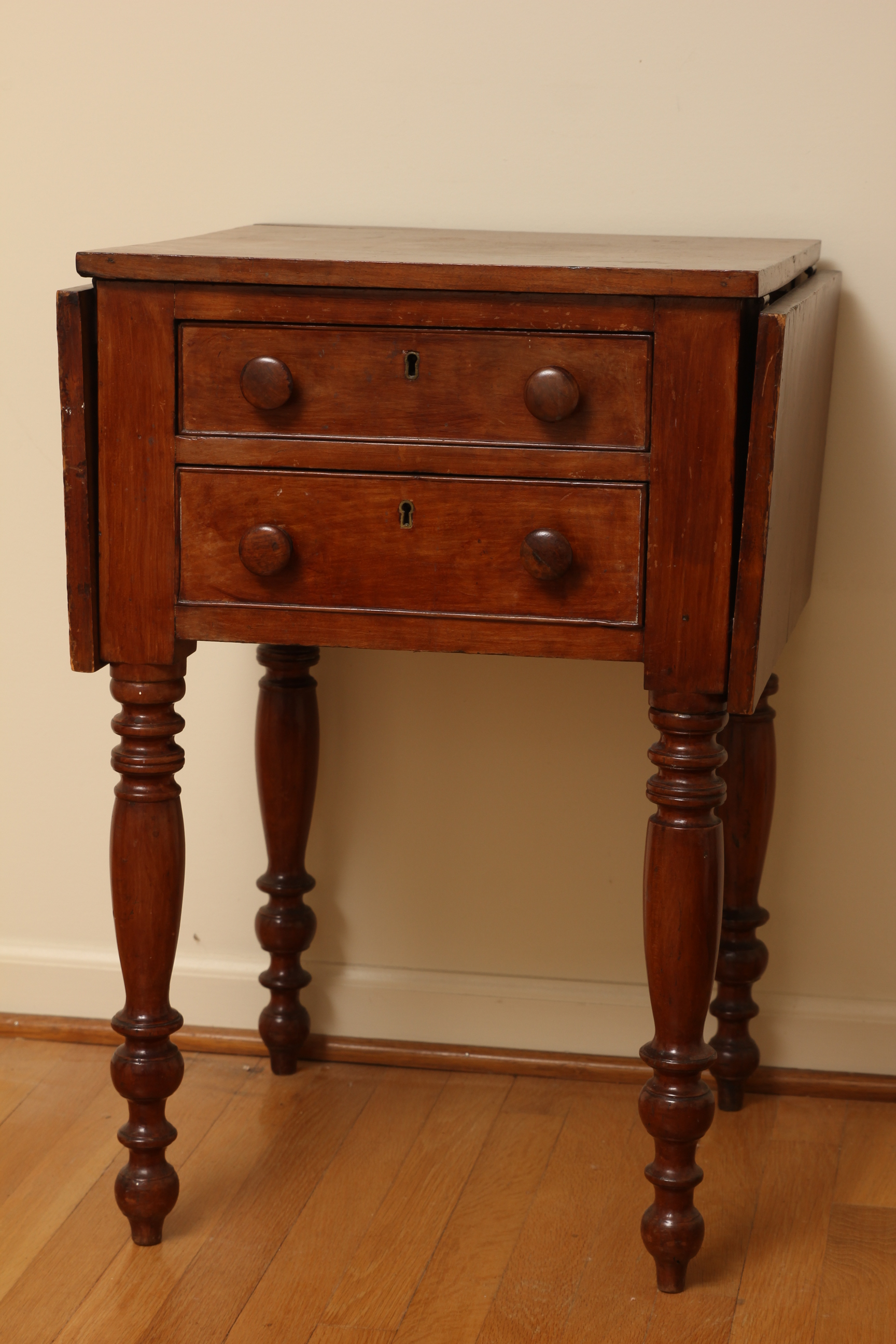 Antique Sheraton Drop Leaf Side Table in Cherry