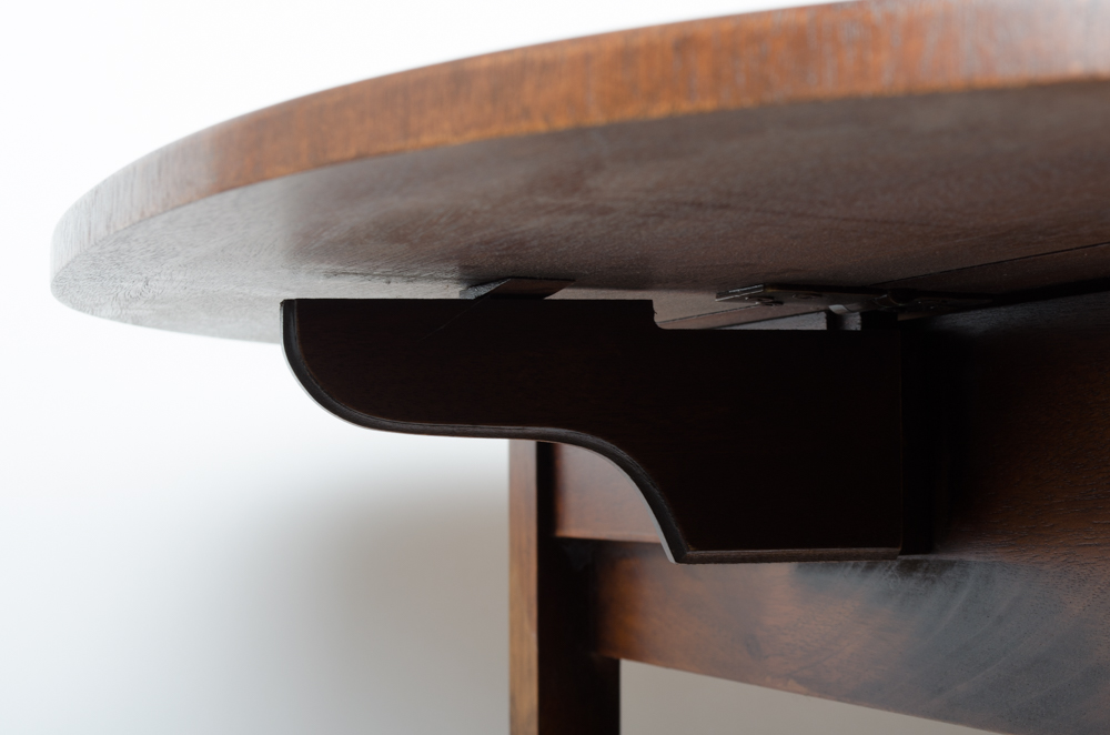 Wellington Hall Pembroke Table With Inlay