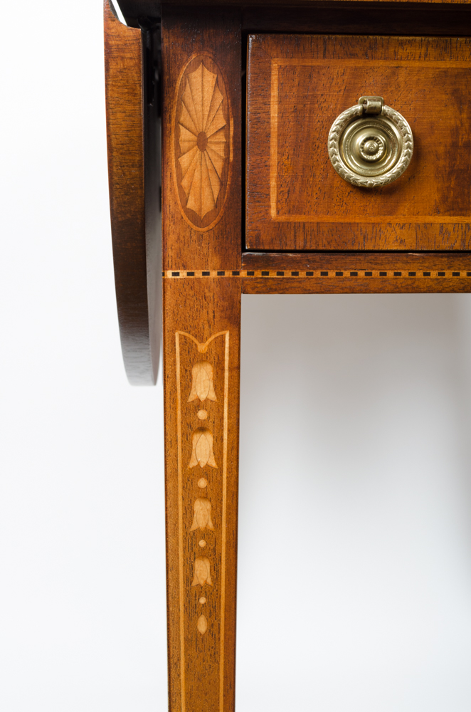 Wellington Hall Pembroke Table With Inlay